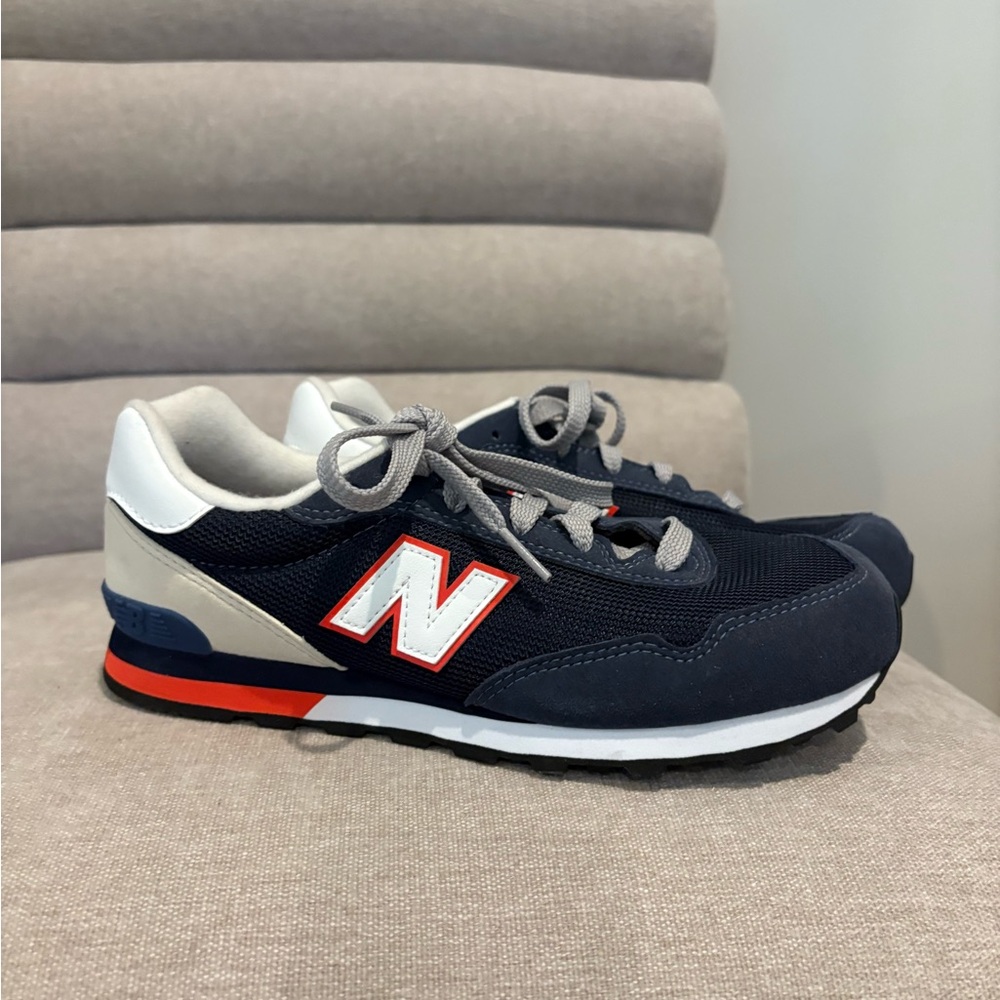 New Balance 515 Navy and Red Sneakers Size 5.5